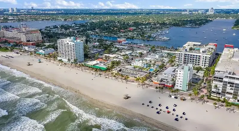 Hollywood Beachside Boutique Suite