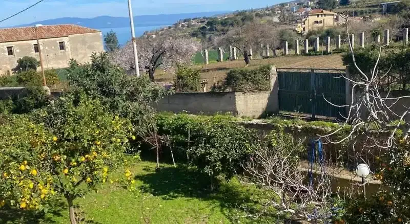 Villa Saturno