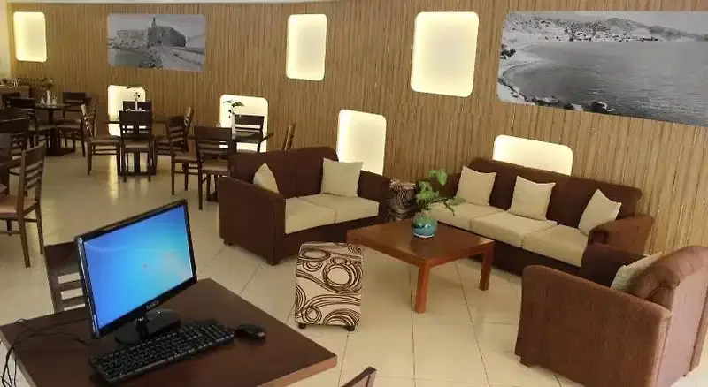 Athinaiko Hotel