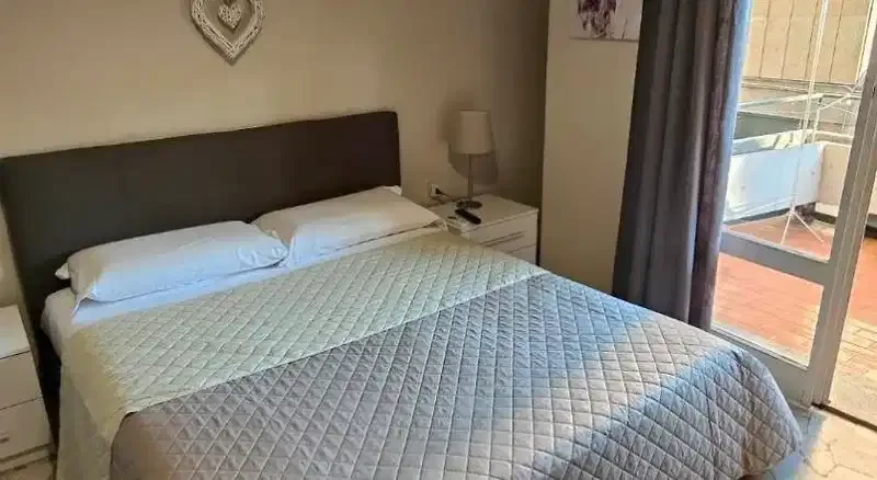Etnea glamour house