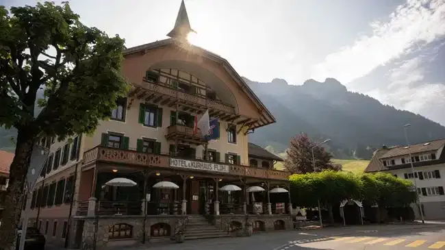 FLÜHLI Hotel Kurhaus