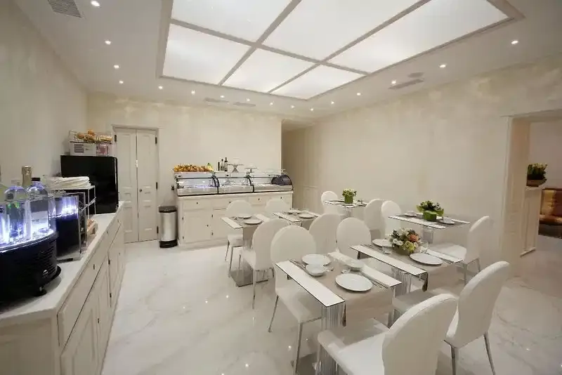 Maison Tritone