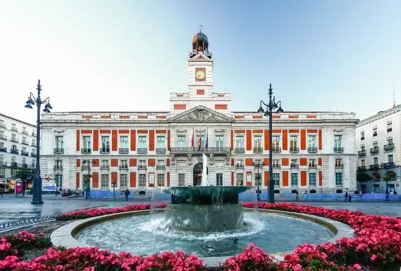 Quatro Puerta del Sol