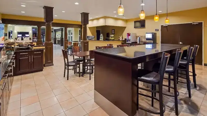 Best Western Plus DFW Airport Suites