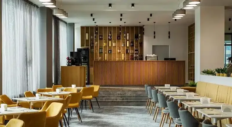 B1 City Hotel