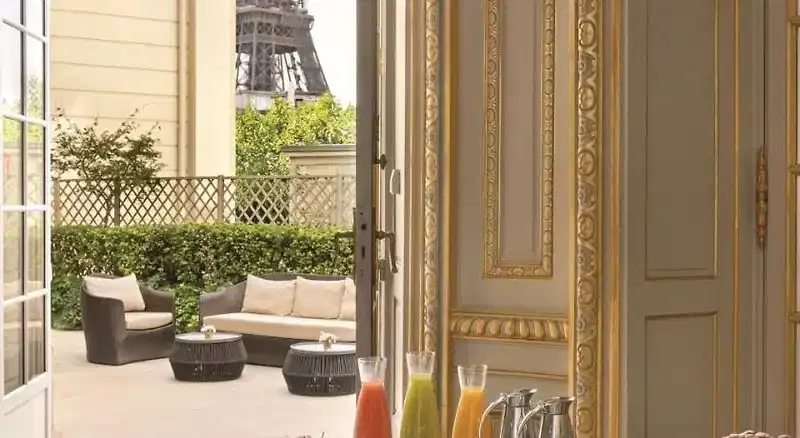 Shangri-La Paris