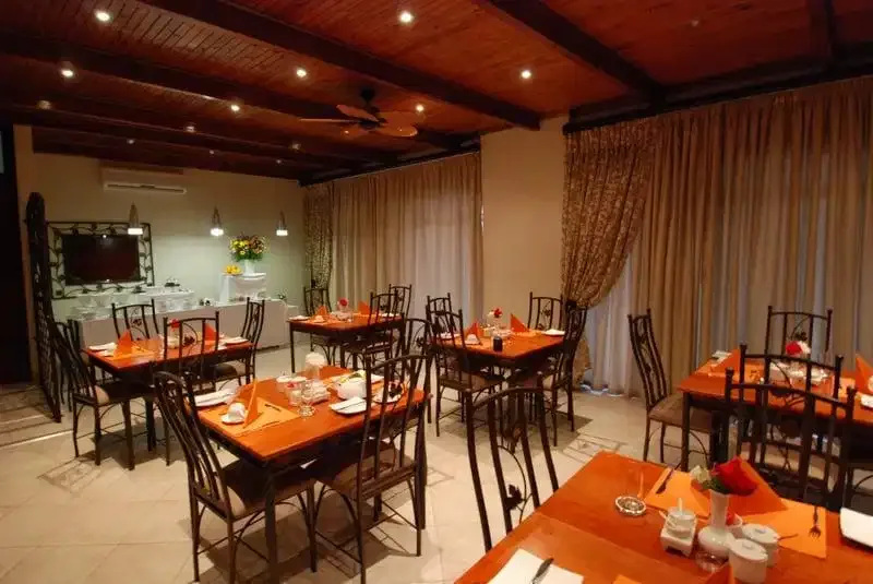 Ya Rena Guest House