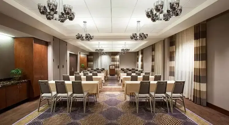 Sheraton Pittsburgh Airport Hotel