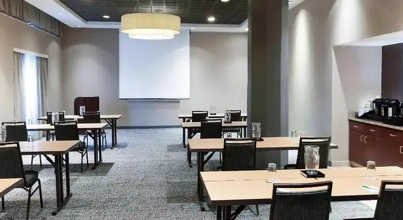 Courtyard by Marriott Omaha Downtown/Old Market Area