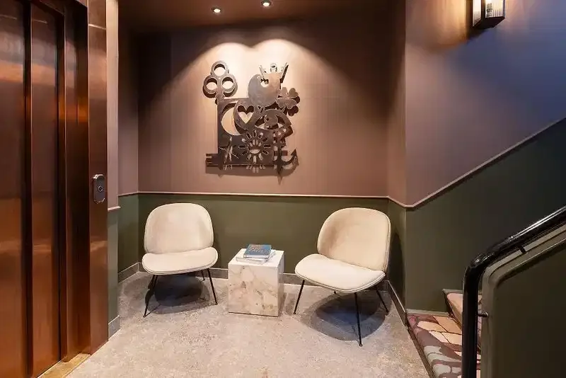 Hypernym Luxury Apartments