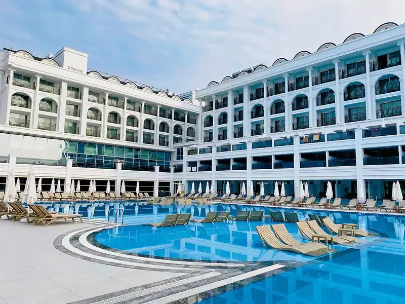 Sunthalia Hotels & Resorts