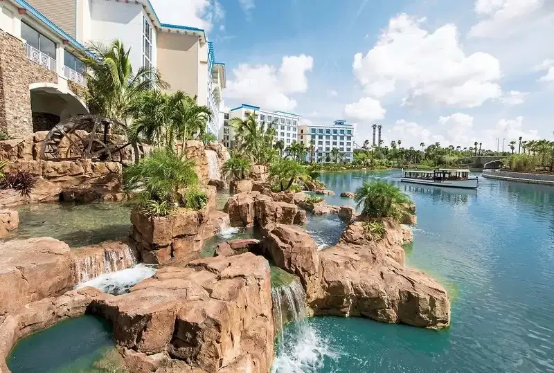 Loews Sapphire Falls Resort at Universal Orlando