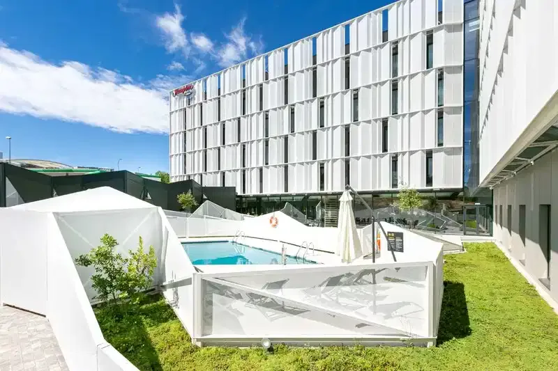 HAMPTON BY HILTON ALCOBENDAS