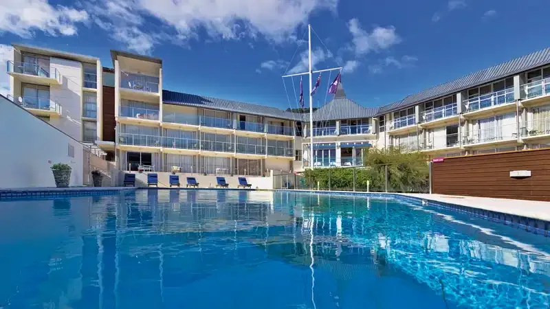 Edit Picton Hotel