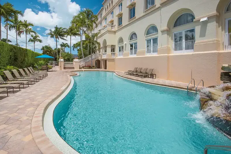 Hilton Naples