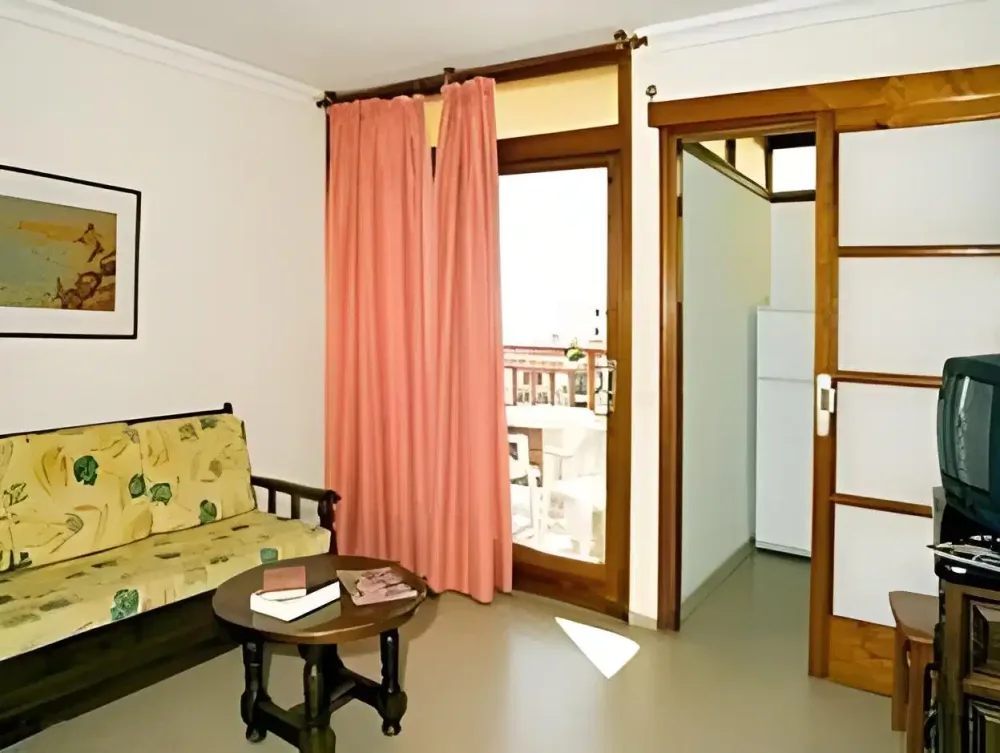 Apartamentos Tarahal