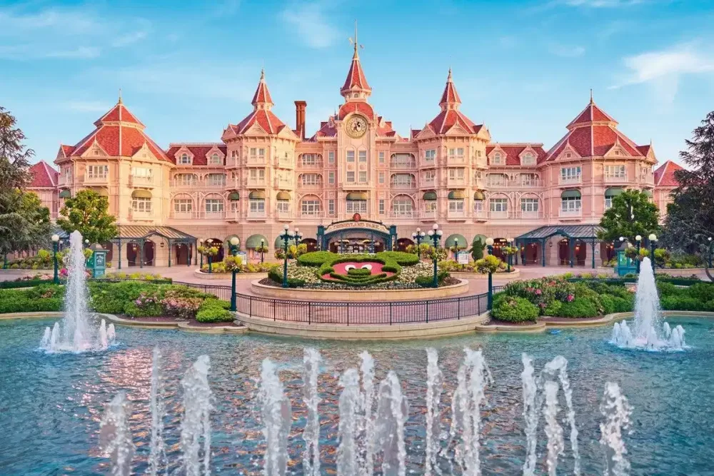 Disneyland® Hotel