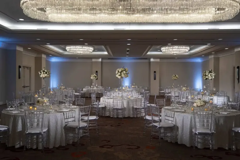 The Baronette Renaissance Detroit-Novi Hotel