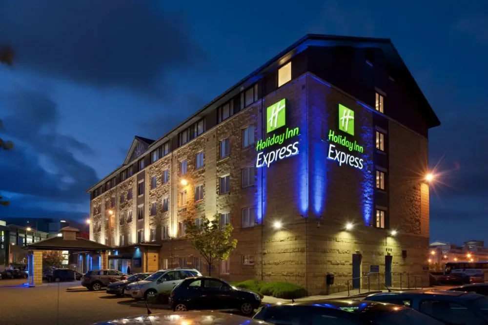 Holiday Inn Express Waterfront by IHG