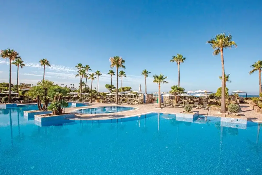 Hipotels Barrosa Palace
