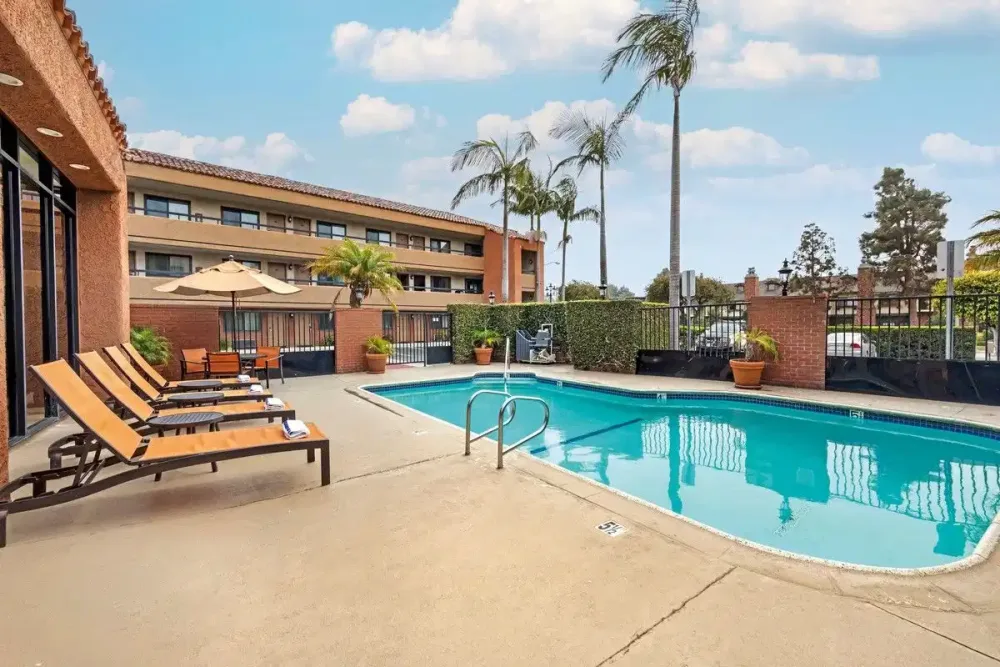 Best Western Plus Redondo Beach Inn