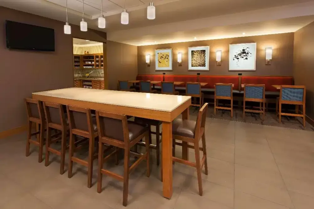 Hyatt Place Austin Downtown