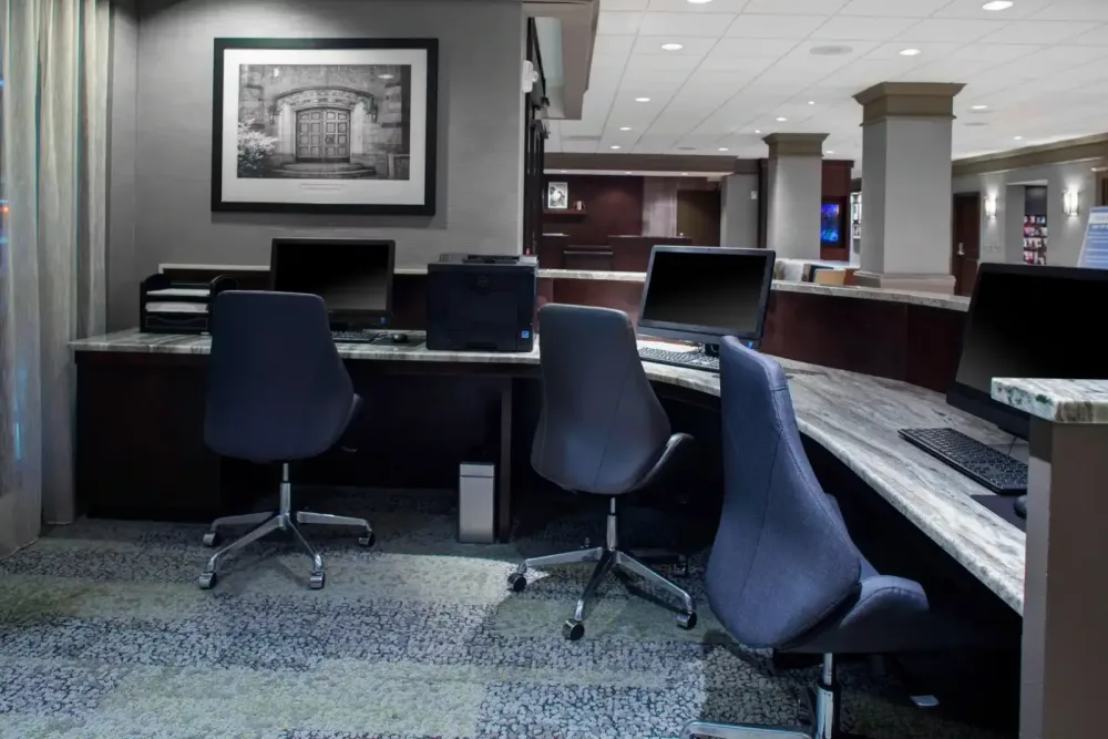Courtyard by Marriott New Haven at Yale