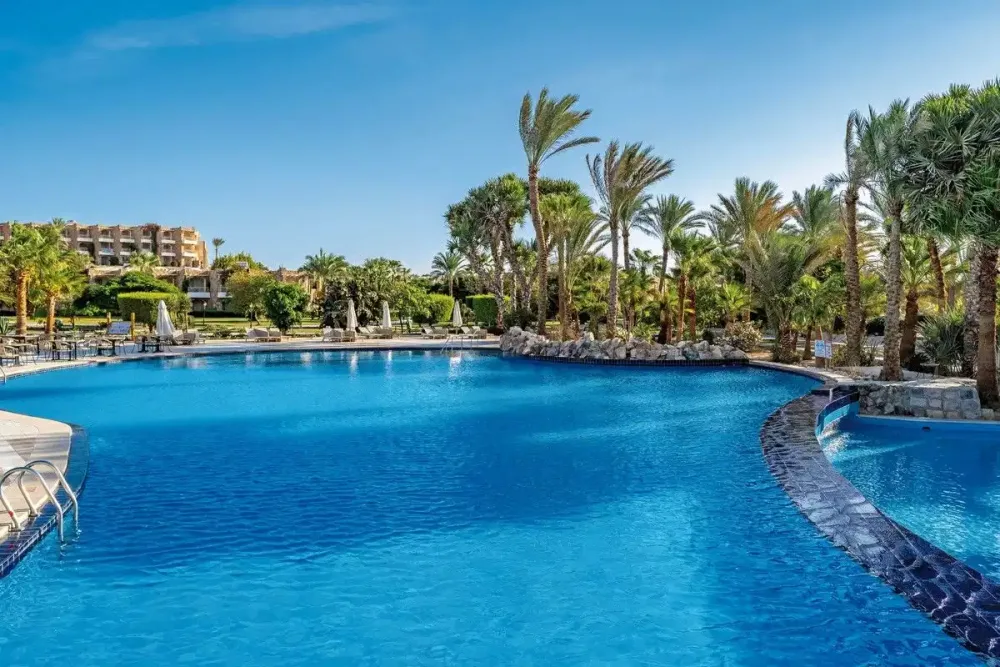 Brayka Bay Resort