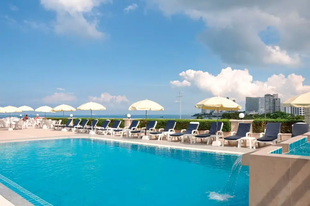 Flipper Lodge