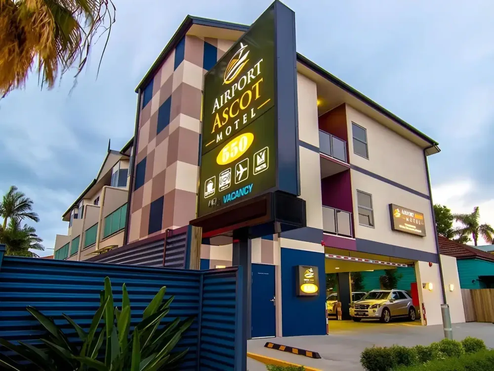 Airport Ascot Motel