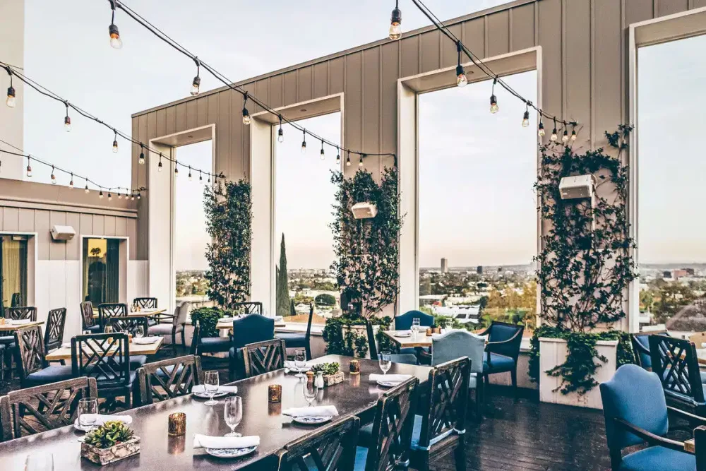 The Valorian Los Angeles, Curio Collection by Hilton