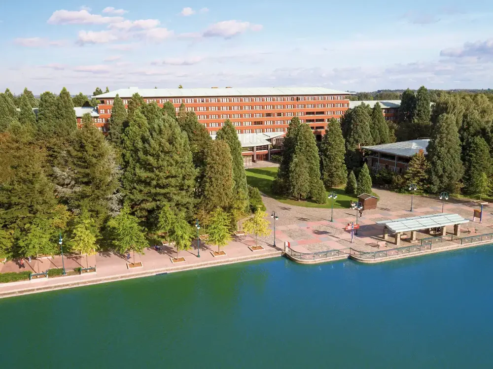 Disney Sequoia Lodge