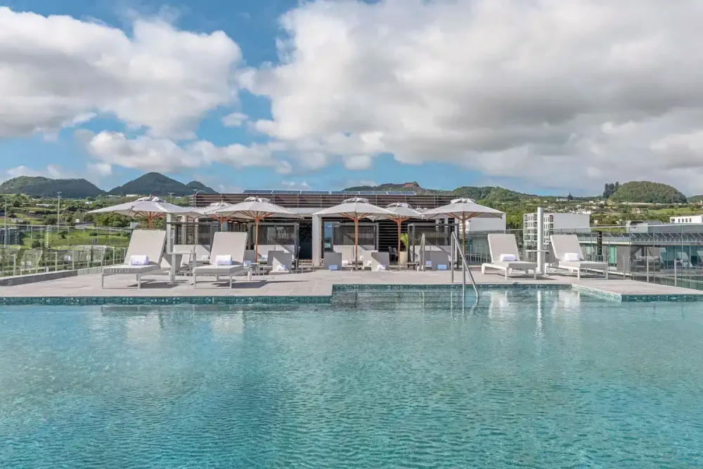 DoubleTree by Hilton Lagoa Azores