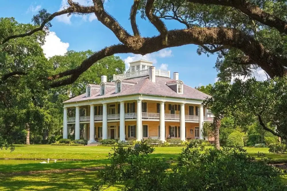 The Inn at Houmas House and Gardens