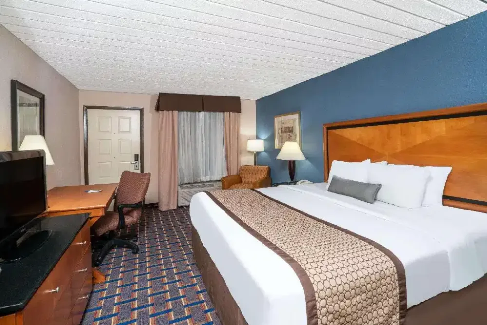 Baymont by Wyndham Knoxville I-75