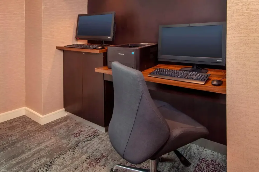 Courtyard by Marriott Gaithersburg Washingtonian Center