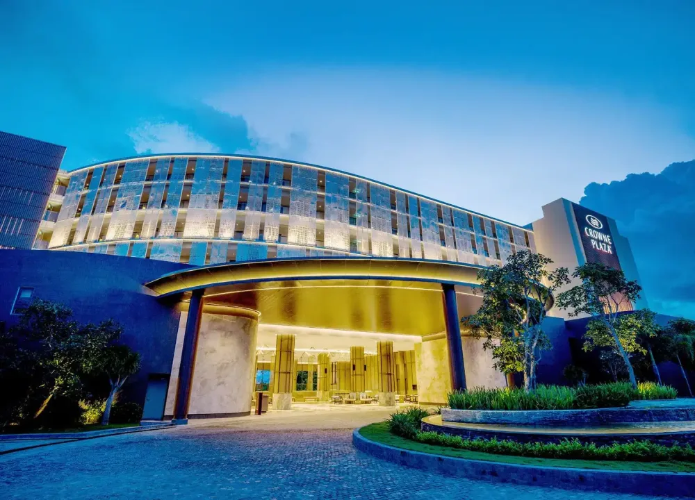 Crowne Plaza Phu Quoc Starbay by IHG