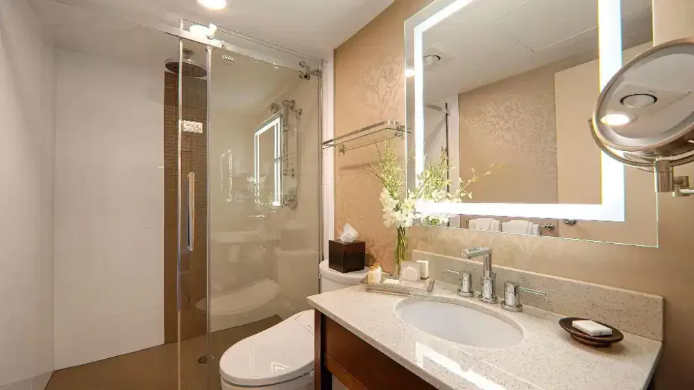 The Best Western Premier Chateau Granville Hotel & Suites