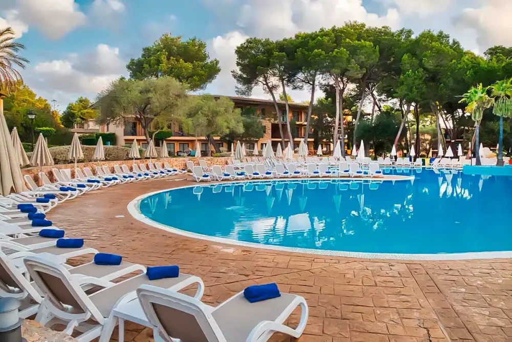 Caprice Vell Mari Hotel & Resort