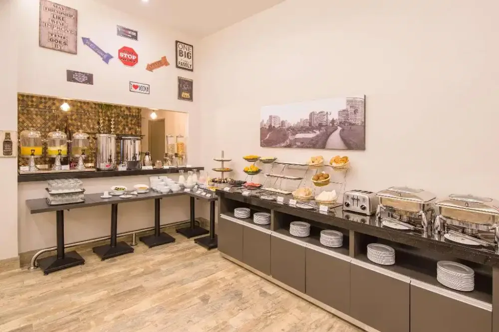Best Western Plus Posada Royale Hotel & Suites