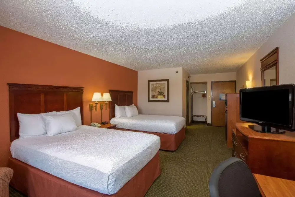 AmericInn by Wyndham Omaha