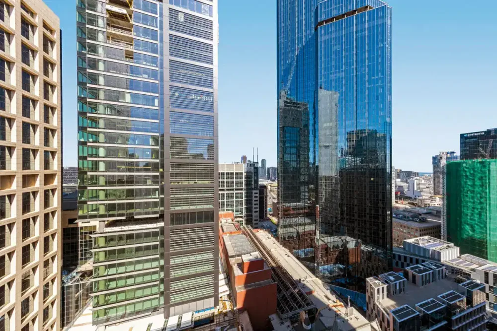 Oaks Melbourne on Collins Suites