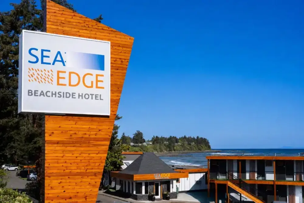 Sea Edge Motel