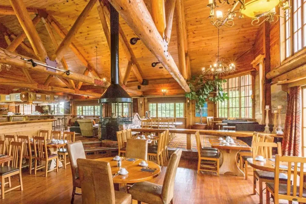 Powderhorn Chateau