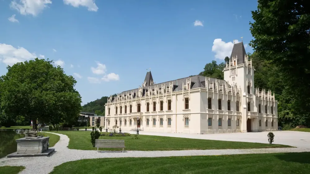 Hotel Schloss Hernstein