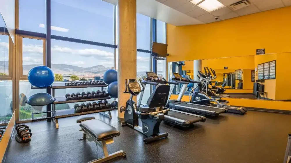 Best Western Plus Kelowna Hotel & Suites