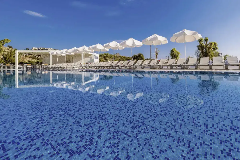 Lindos White Hotel & Suites