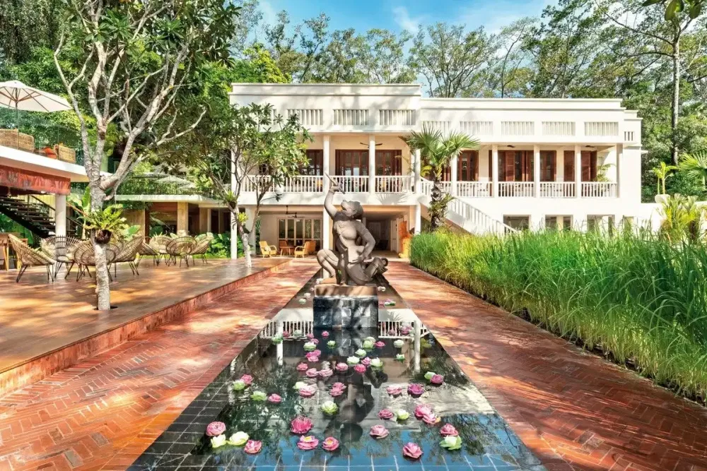 FCC Angkor by Avani