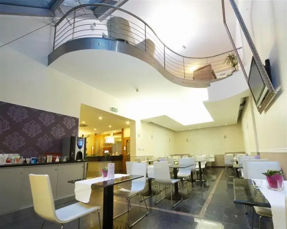 Ambra Hotel
