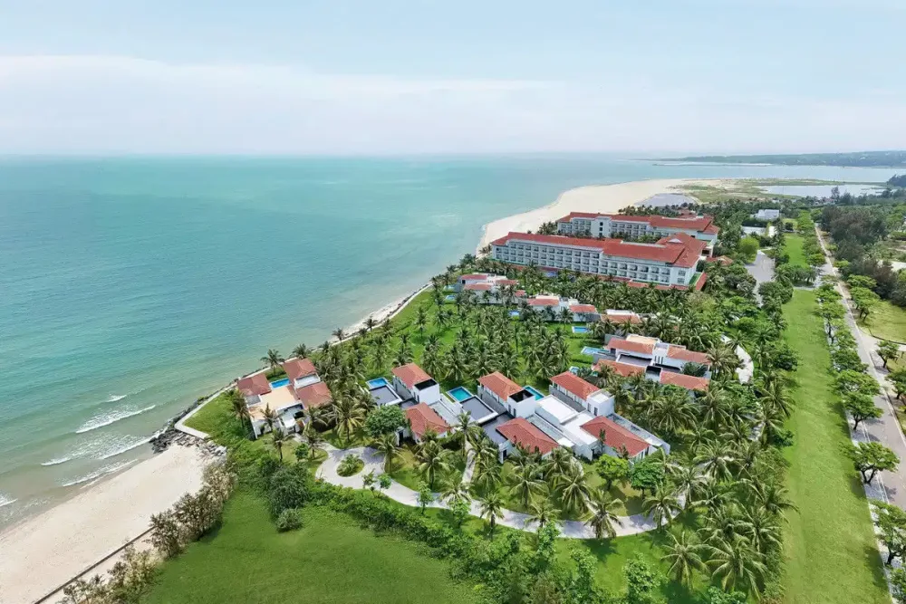 Renaissance Danang Hoi An Resort & Spa